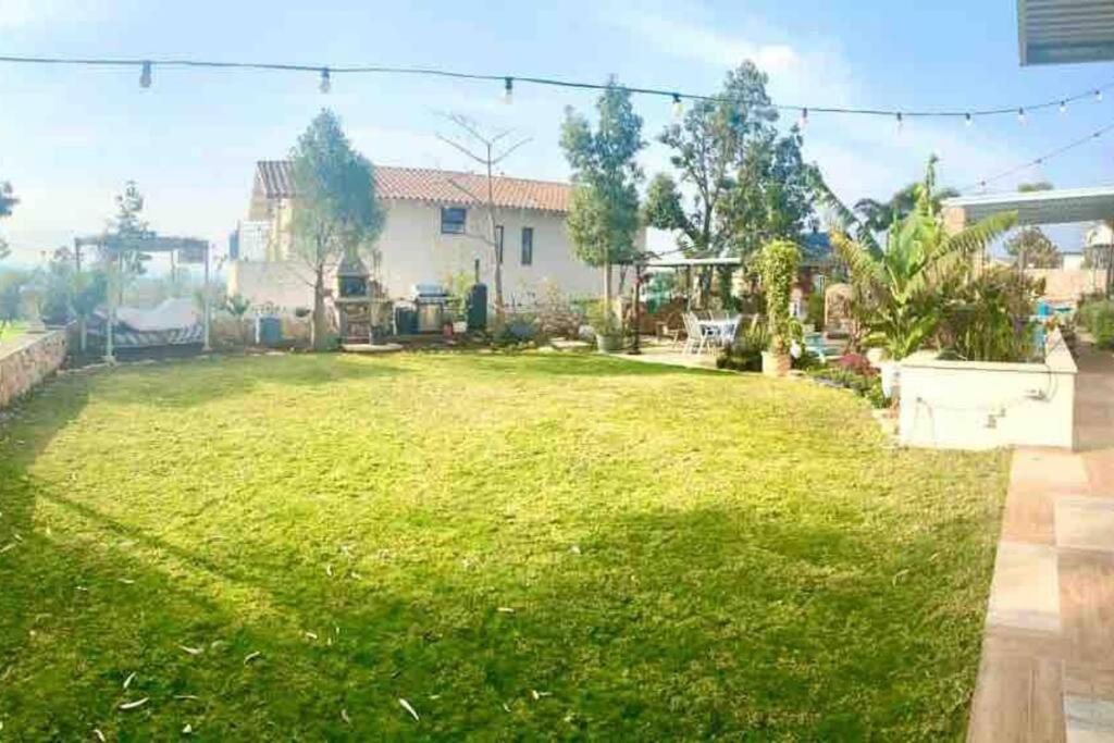 אחוזת היניבים Yaniv Estate Villa Nurit ภายนอก รูปภาพ